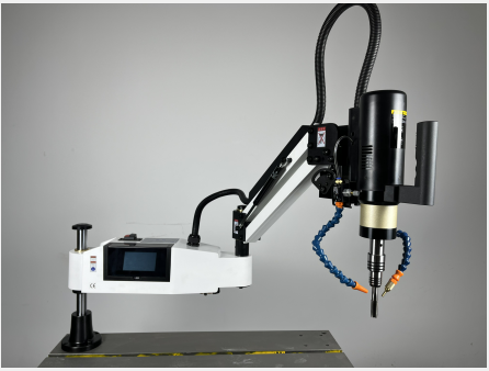 Automatische Bohr-Gewindeschneidmaschine